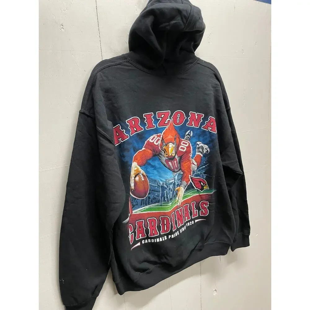 Arizona Cardinals NFL Men's Hoodie Size Large - Design on the Back New With Tags